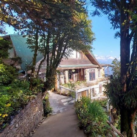 The English Cottage Darjeeling Дарджилінг Екстер'єр фото