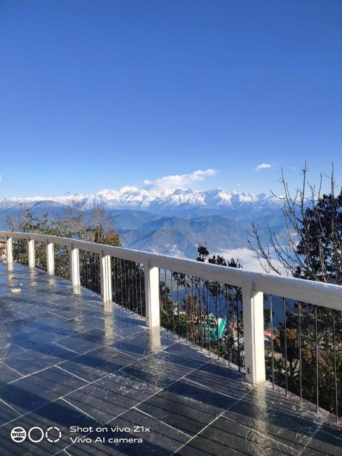 The English Cottage Darjeeling Дарджилінг Екстер'єр фото